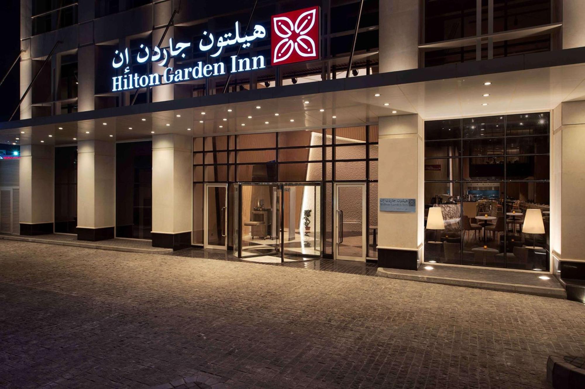 Hilton Garden Inn Эль-Хубар Экстерьер фото